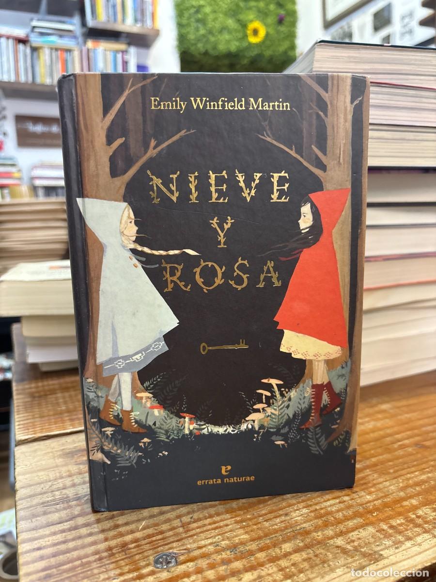 Libros: Nieve y Rosa TRS Winfield Martin, Emily Idioma: Espa&ntilde;ol Editorial: Errata Naturae Editores, 2019