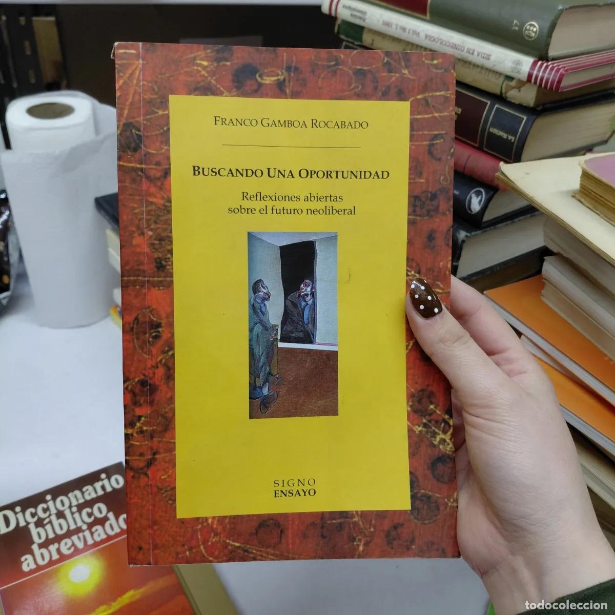 Libros: Buscando una oportunidad (det.) - Franco Gamboa Rocabado