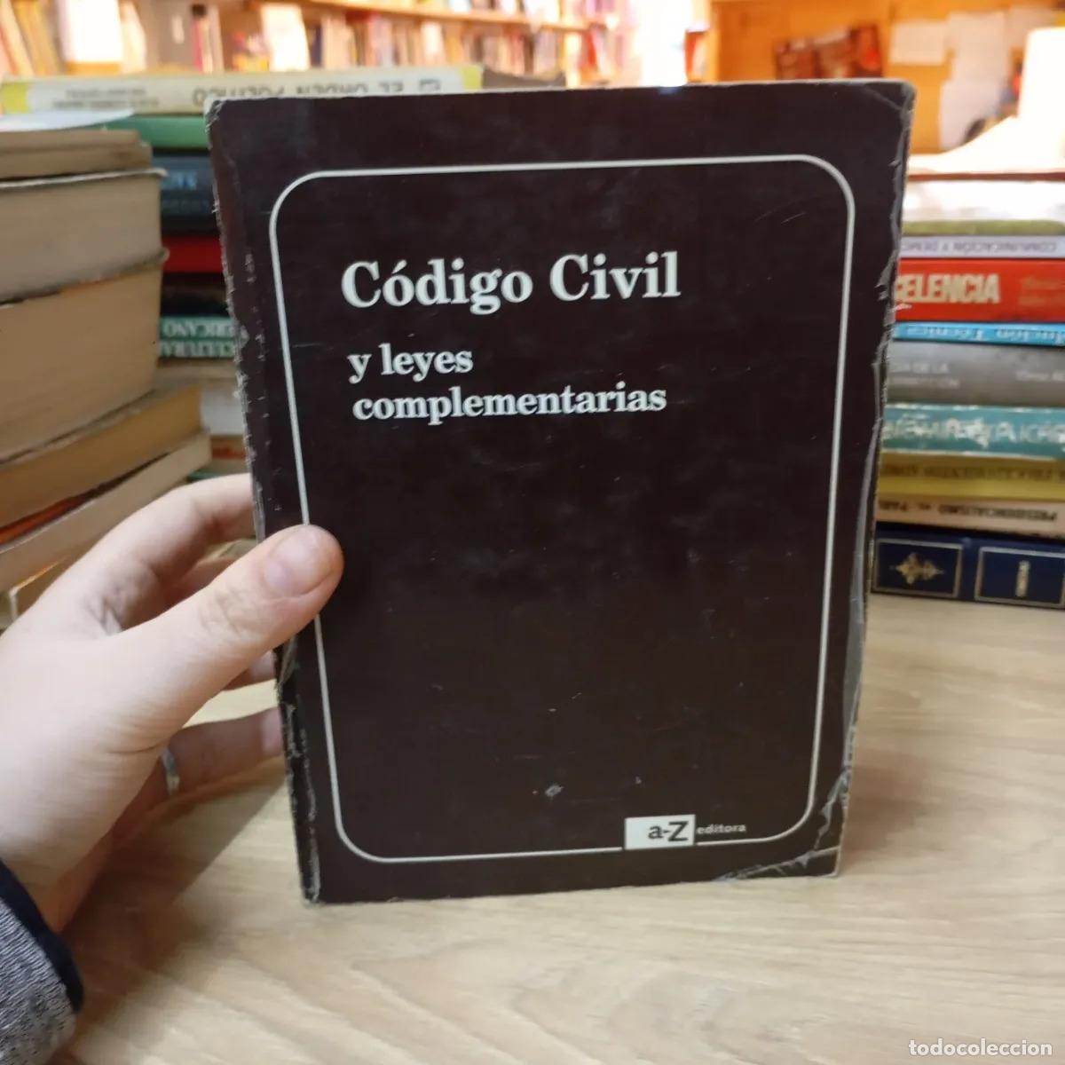 books: C&oacute;digo civil - VVAA