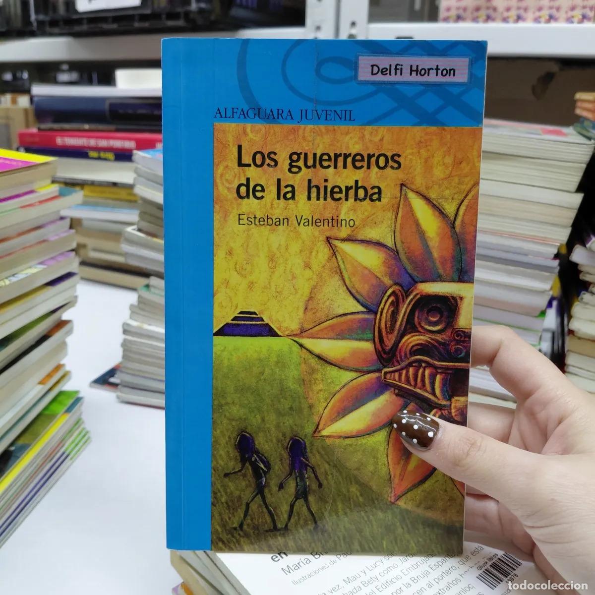 Livres: Los guerreros de la hierba (det.) - Valentino