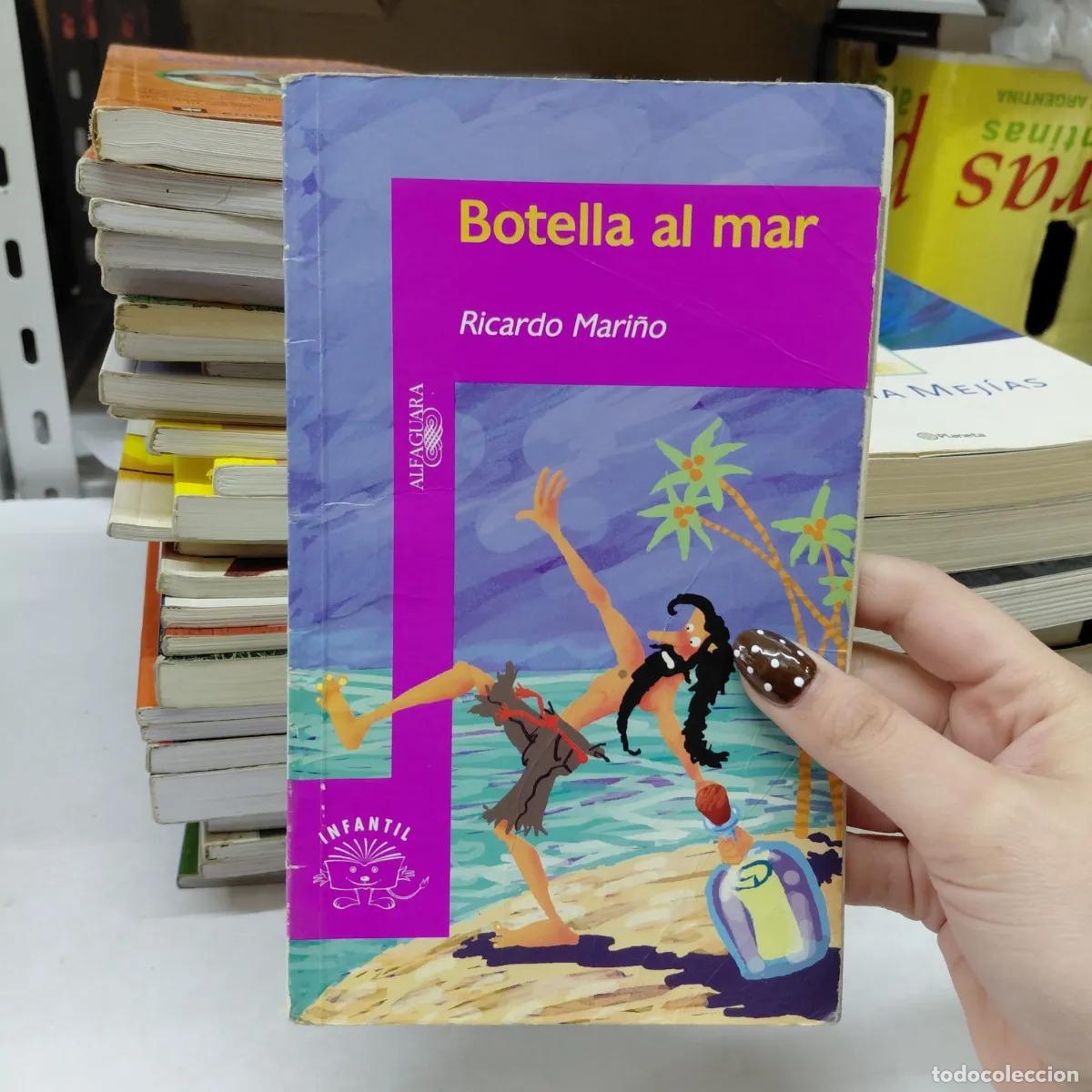 books: Botella al mar (det.) - Ricardo Mari&ntilde;o