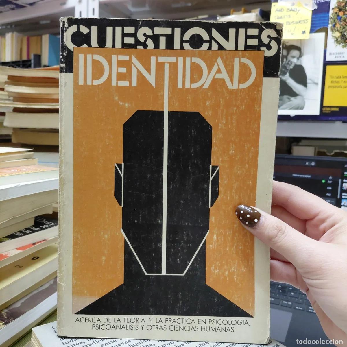 Libros: Identidad - VVAA