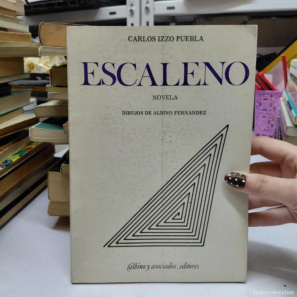 books: Escaleno - Carlo Izzo Puebla