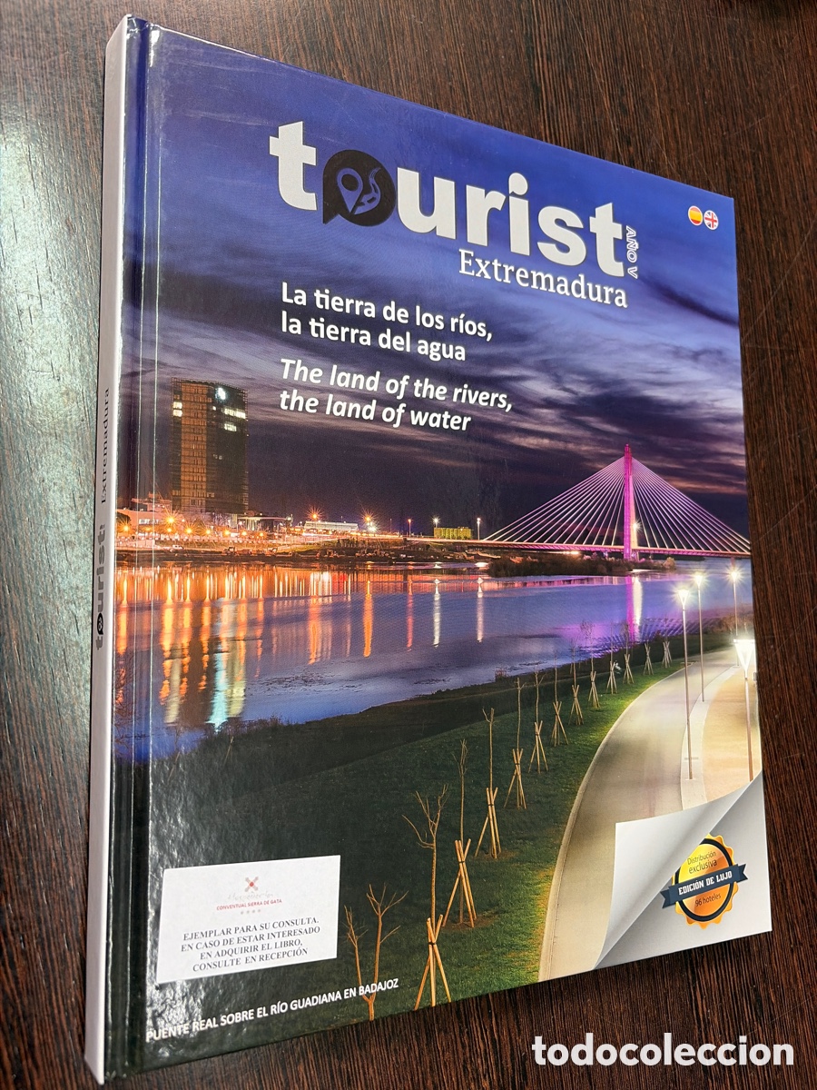 books: TOURIST EXTREMADURA LA TIERRA DE LOS RIOS LA TIERRA DEL AGUA LIBRO TAPAS DURAS
