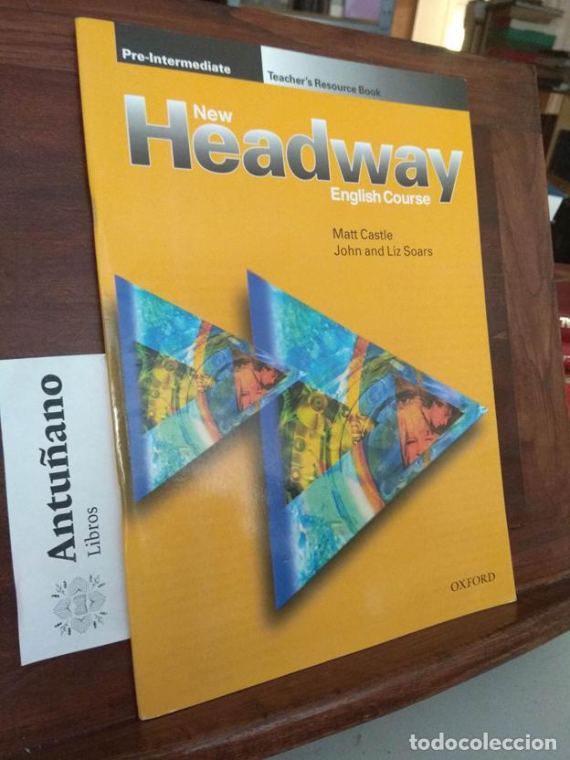 Libros: New Headway English Course. Pre-Intermediate. Teachers Resource Book - Foto 1