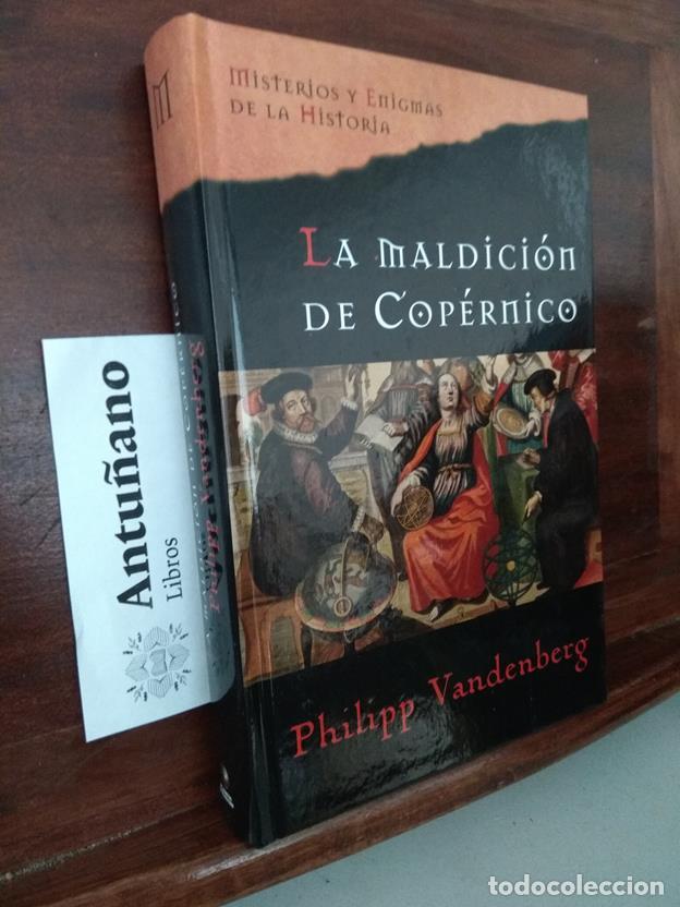 Livres: La maldici&oacute;n de Cop&eacute;rnico
