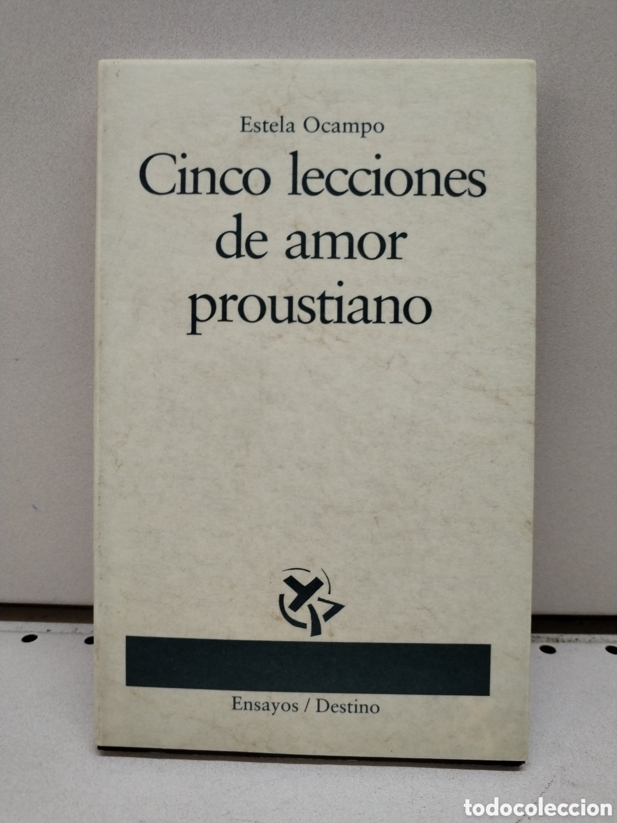 Livros em segunda m&atilde;o: Cinco lecciones de amor proustiano - Ocampo, Estela