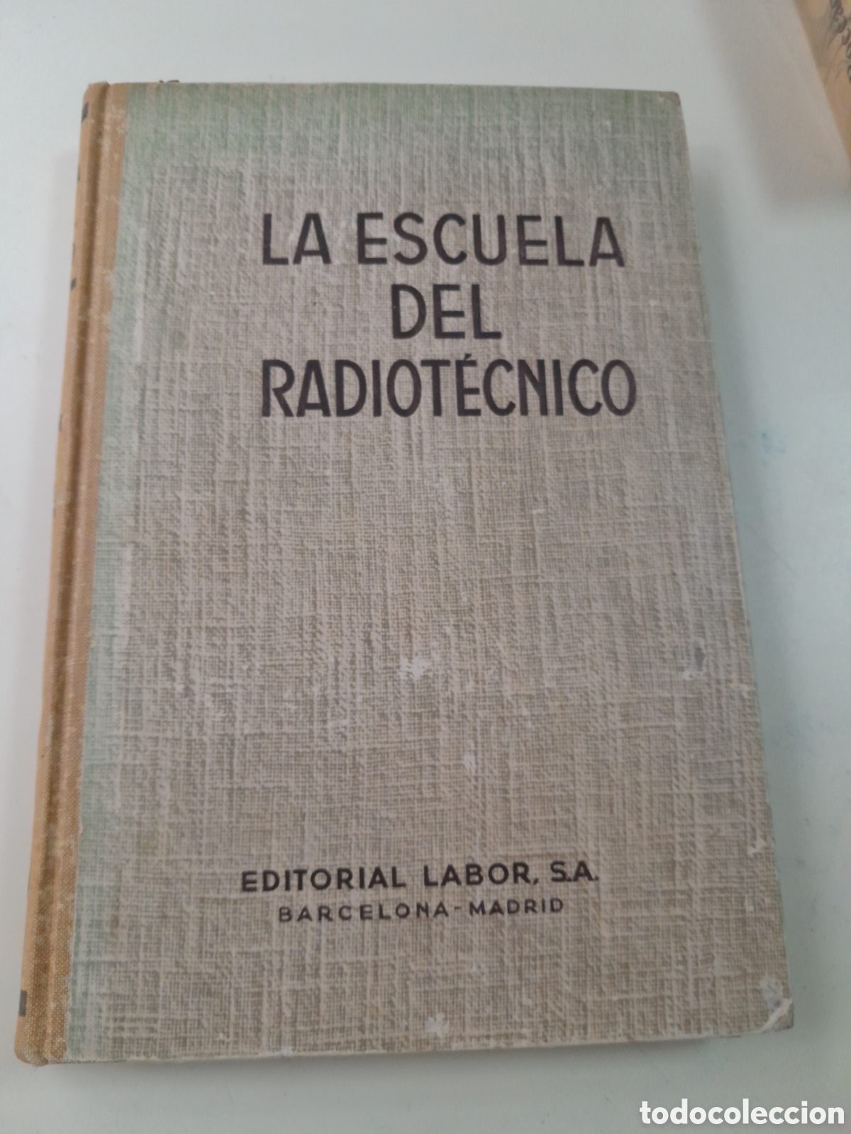 Libros: La escuela del Radiot&eacute;cnico - Foto 1