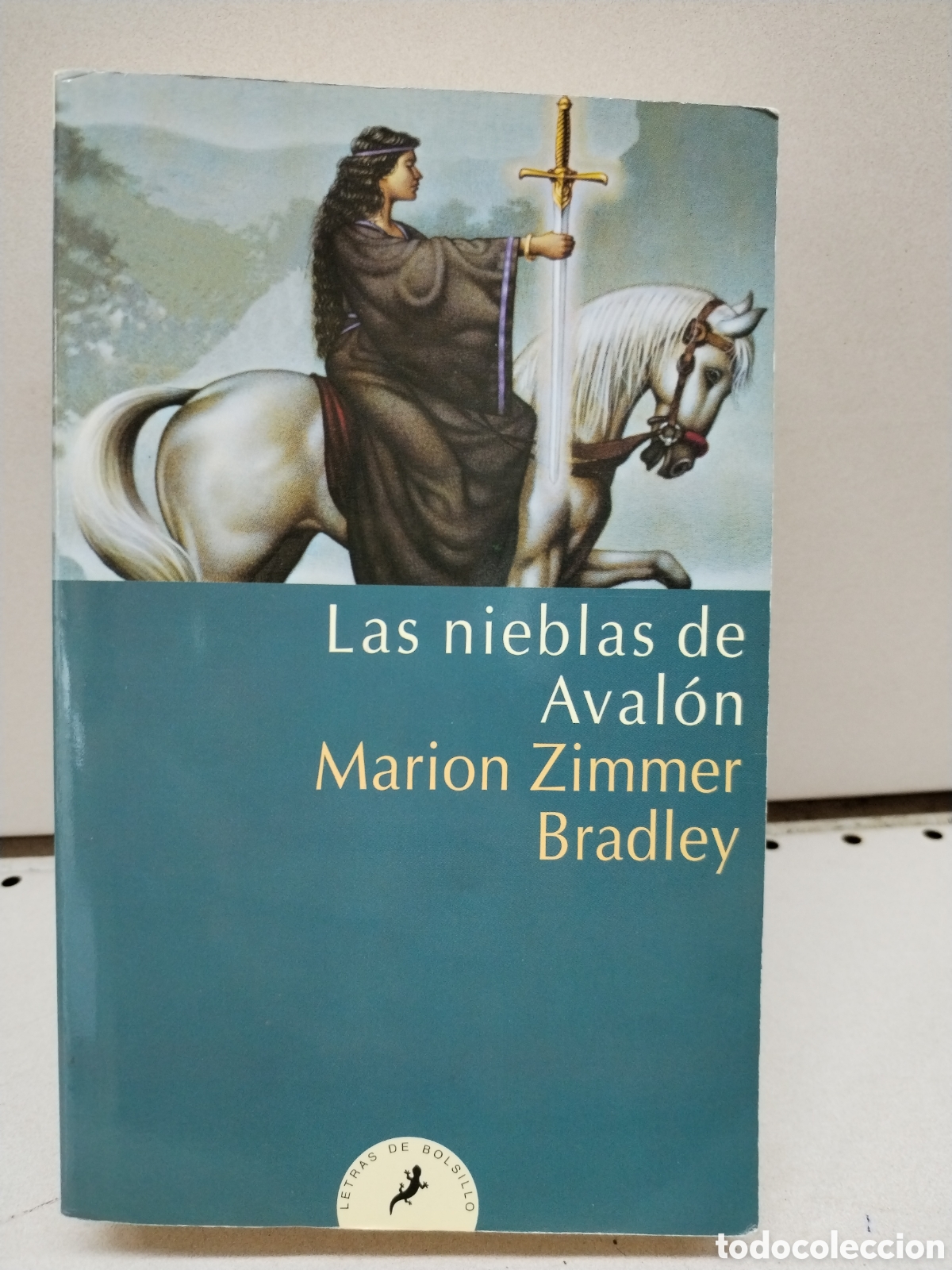 Libros: Las nieblas de Aval&oacute;n - Zimmer Bradley, Marion - Foto 1