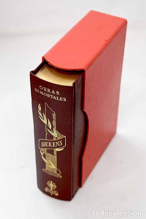 B&uuml;cher: Papeles p&oacute;stumos del Club Pickwick ; Historia en dos ciudades ; Canci&oacute;n de Navidad
