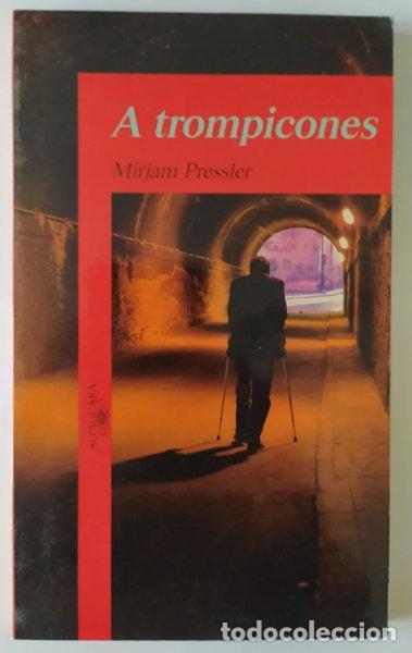 Libros: A trompicones- 9788420447667 - Foto 1
