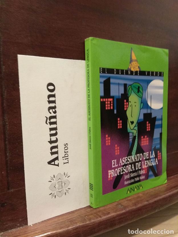 Livros em segunda m&atilde;o: El asesinato de la profesora de lengua (El Duende Verde) (Spanish Edition)