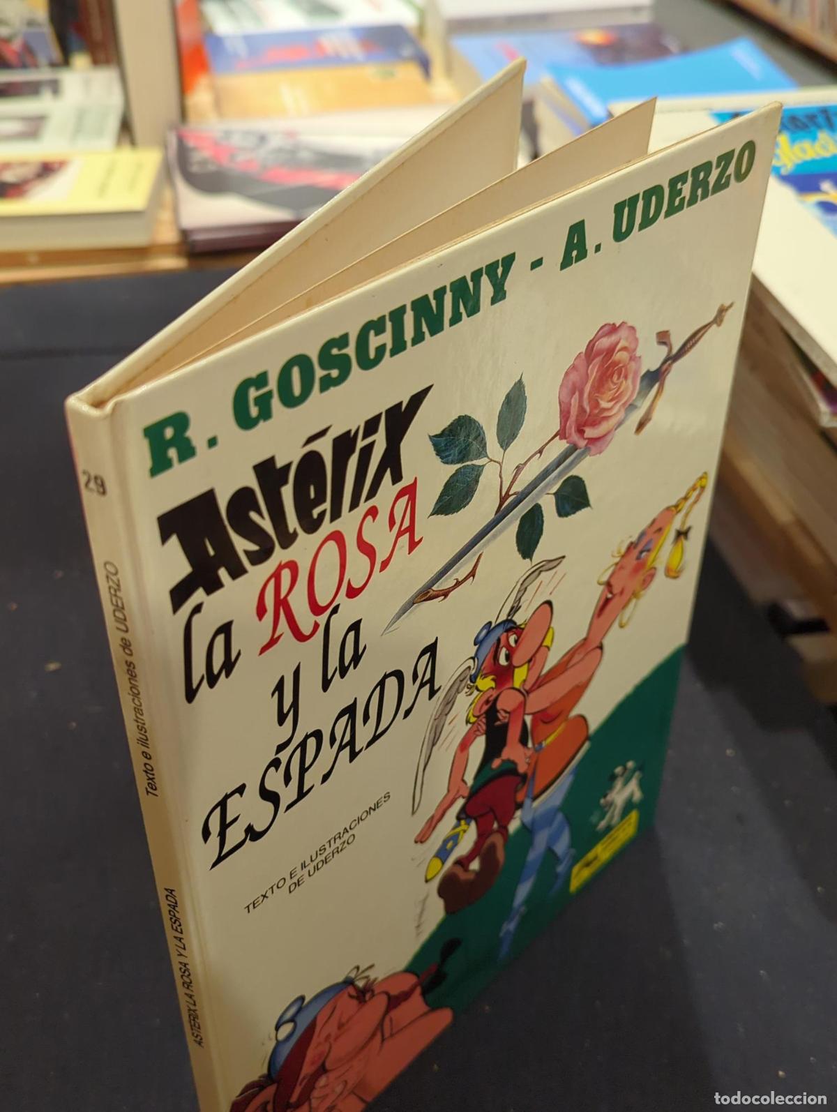 Libros: Ast&eacute;rix. La rosa y la espada - - Foto 3