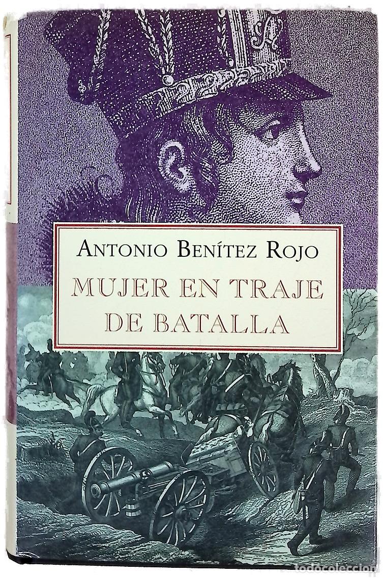 B&uuml;cher: Mujer en traje de batalla