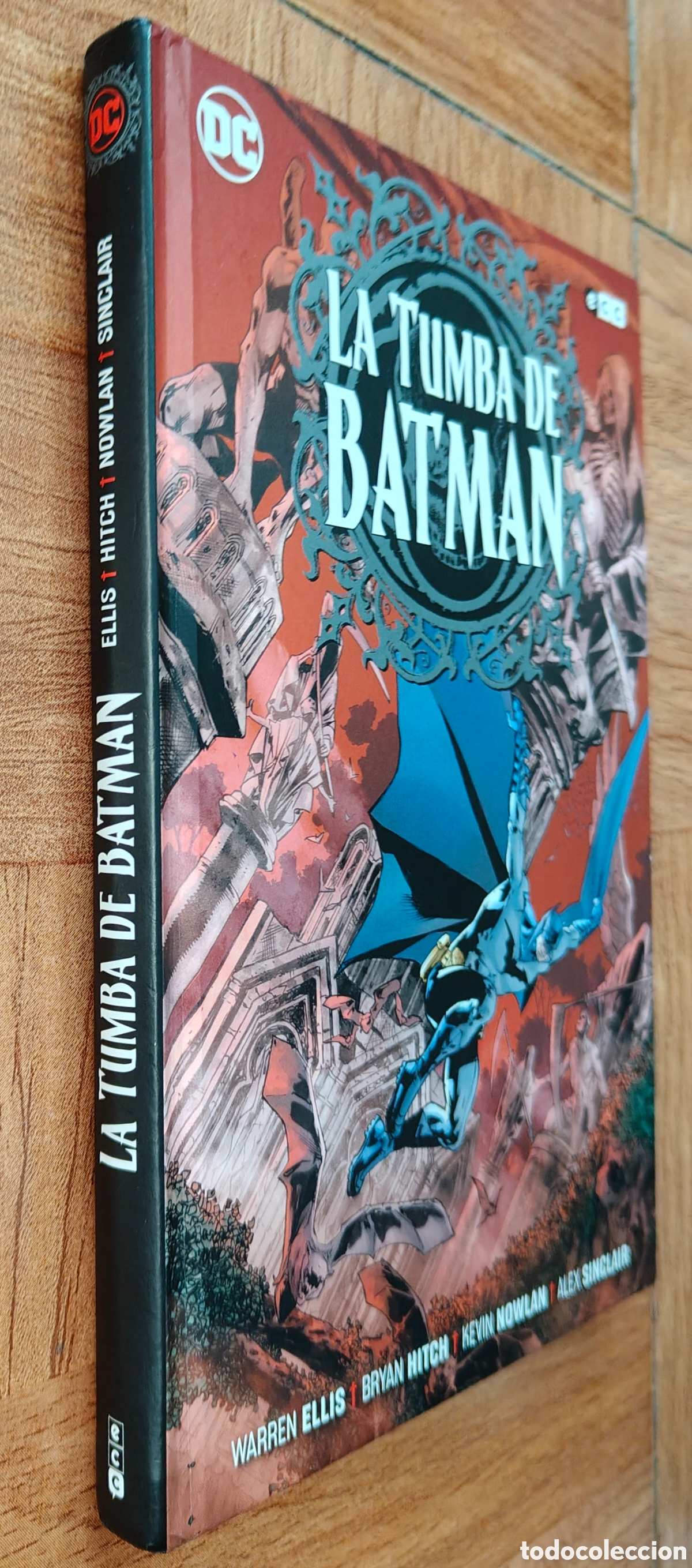Libri di seconda mano: La Tumba de Batman � Integral � ECC - Warren Ellis / Bryan Hitch