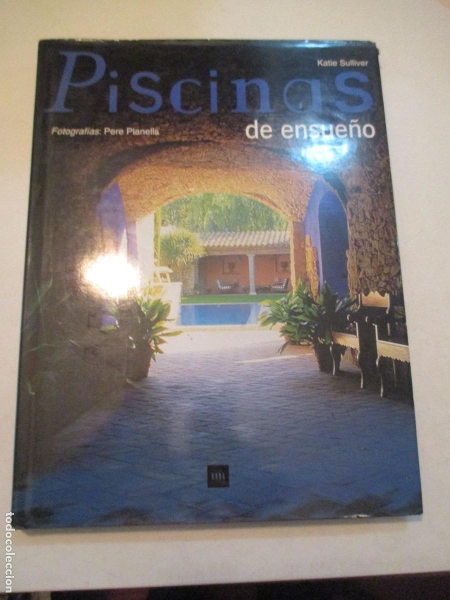 Libri di seconda mano: KATIE SULLIVER , PERE PLANELLS Piscinas de ensue&ntilde;o W42599