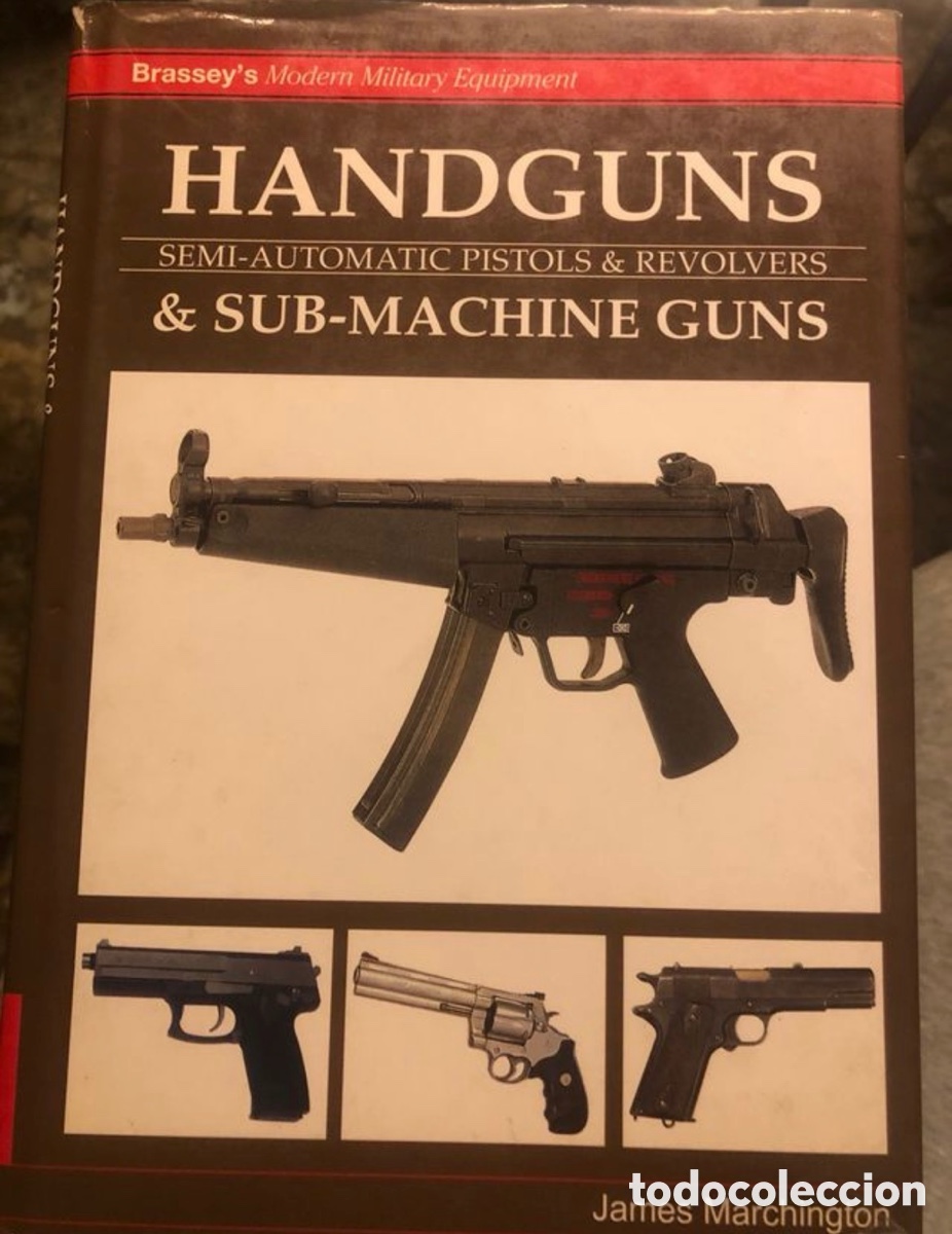 Libros: Handguns and Submachine Guns