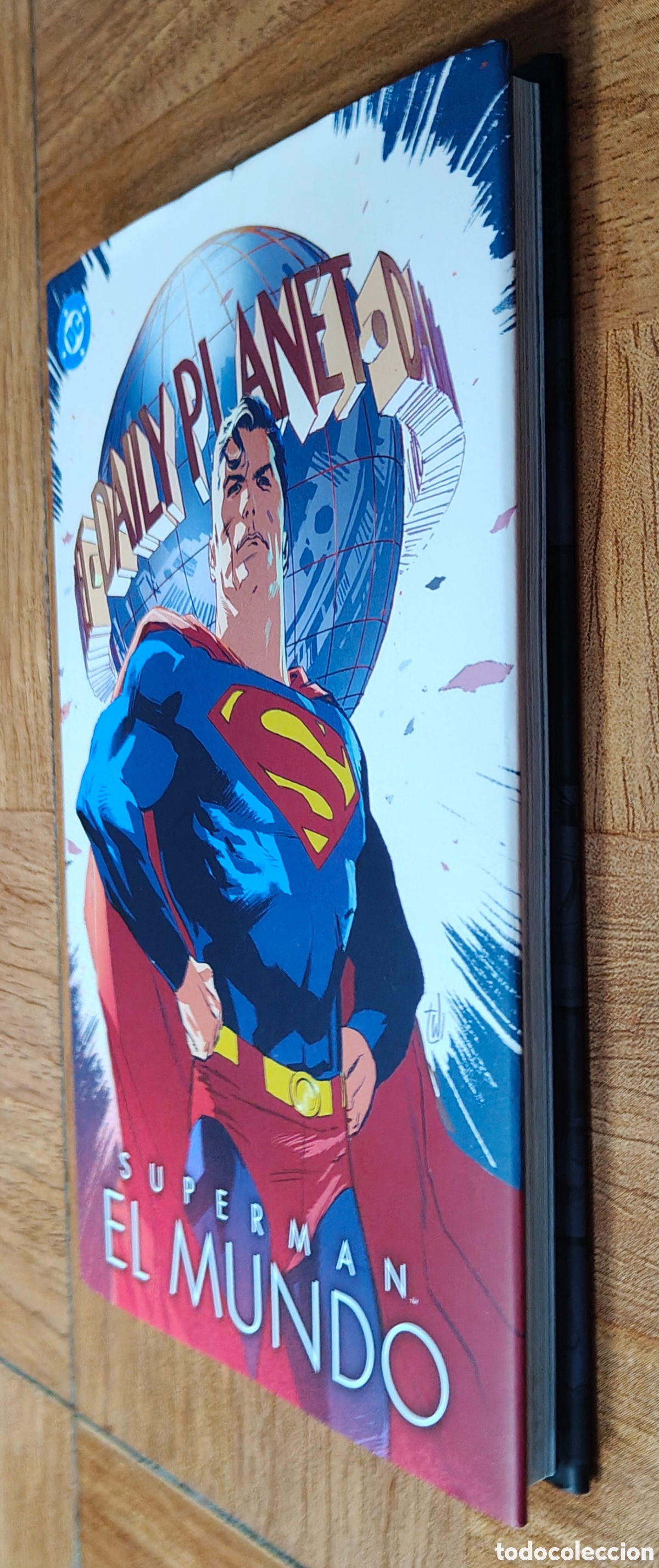 Libros: Superman: El Mundo � Panini - VV. AA. - Foto 2