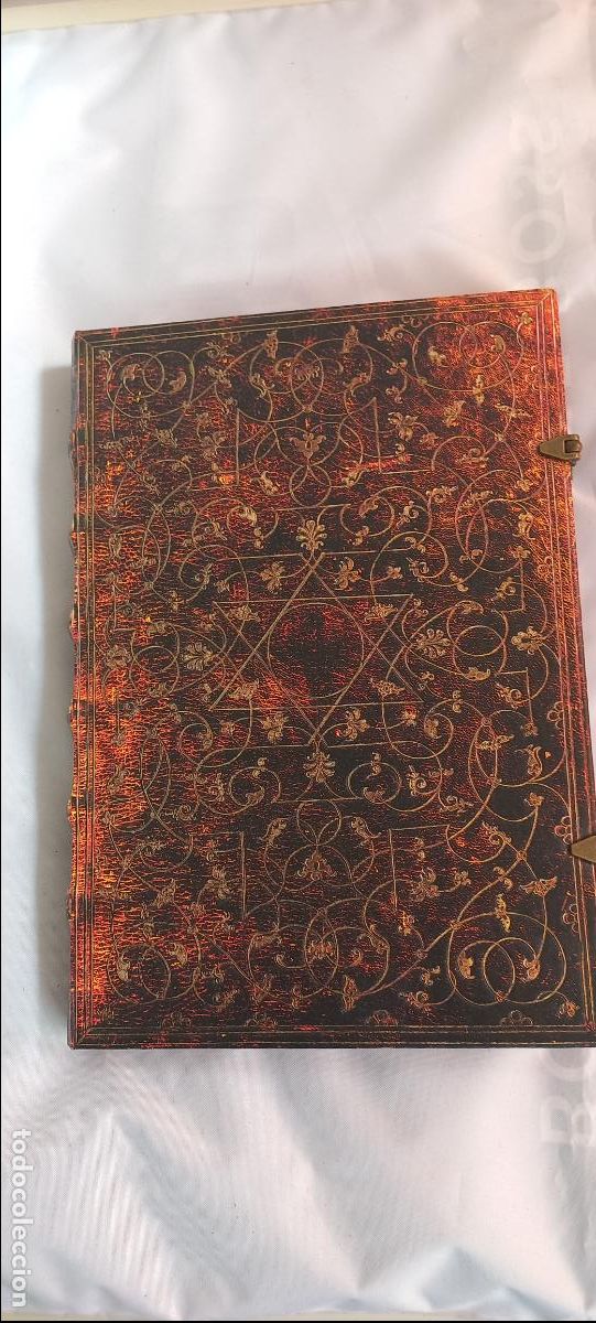 Libros: Cuaderno o diario grande en blanco Grolier Ornamentali. Paperblanks. En piel. ISBN 13: 9781439715949