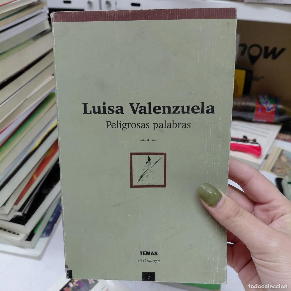 Libros: Peligrosas palabras - Valenzuela - Foto 1