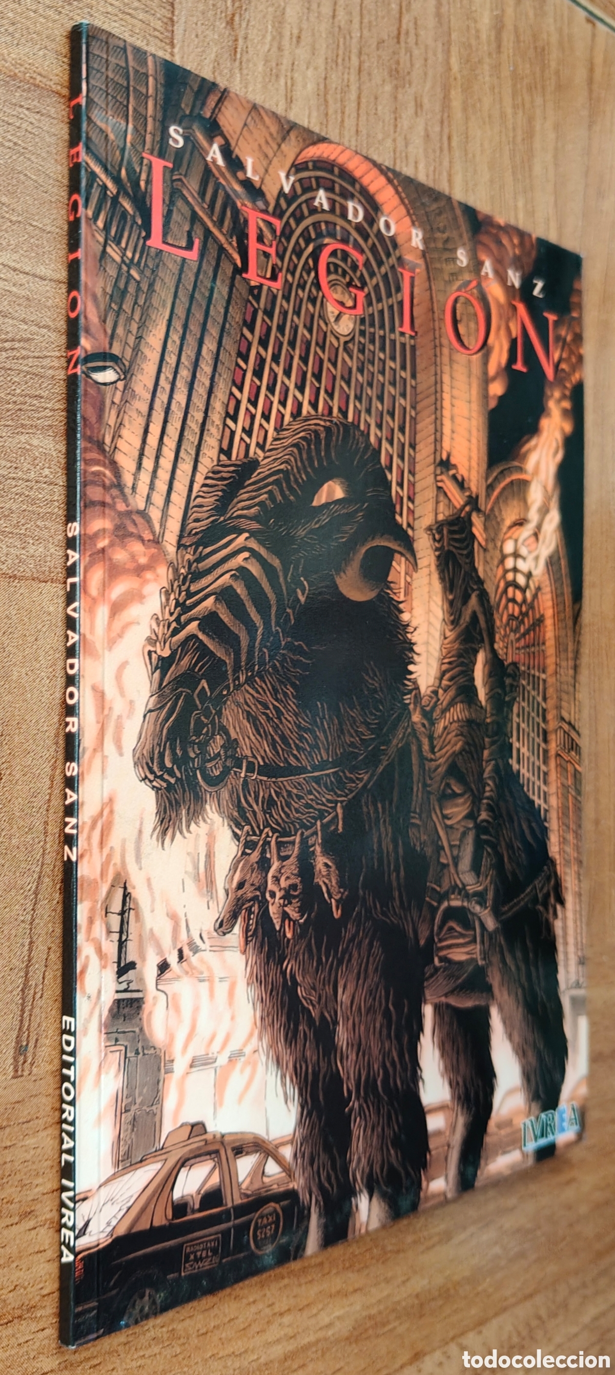 Livros em segunda m&atilde;o: Legi&oacute;n � Ivr&eacute;a - Salvador Sanz