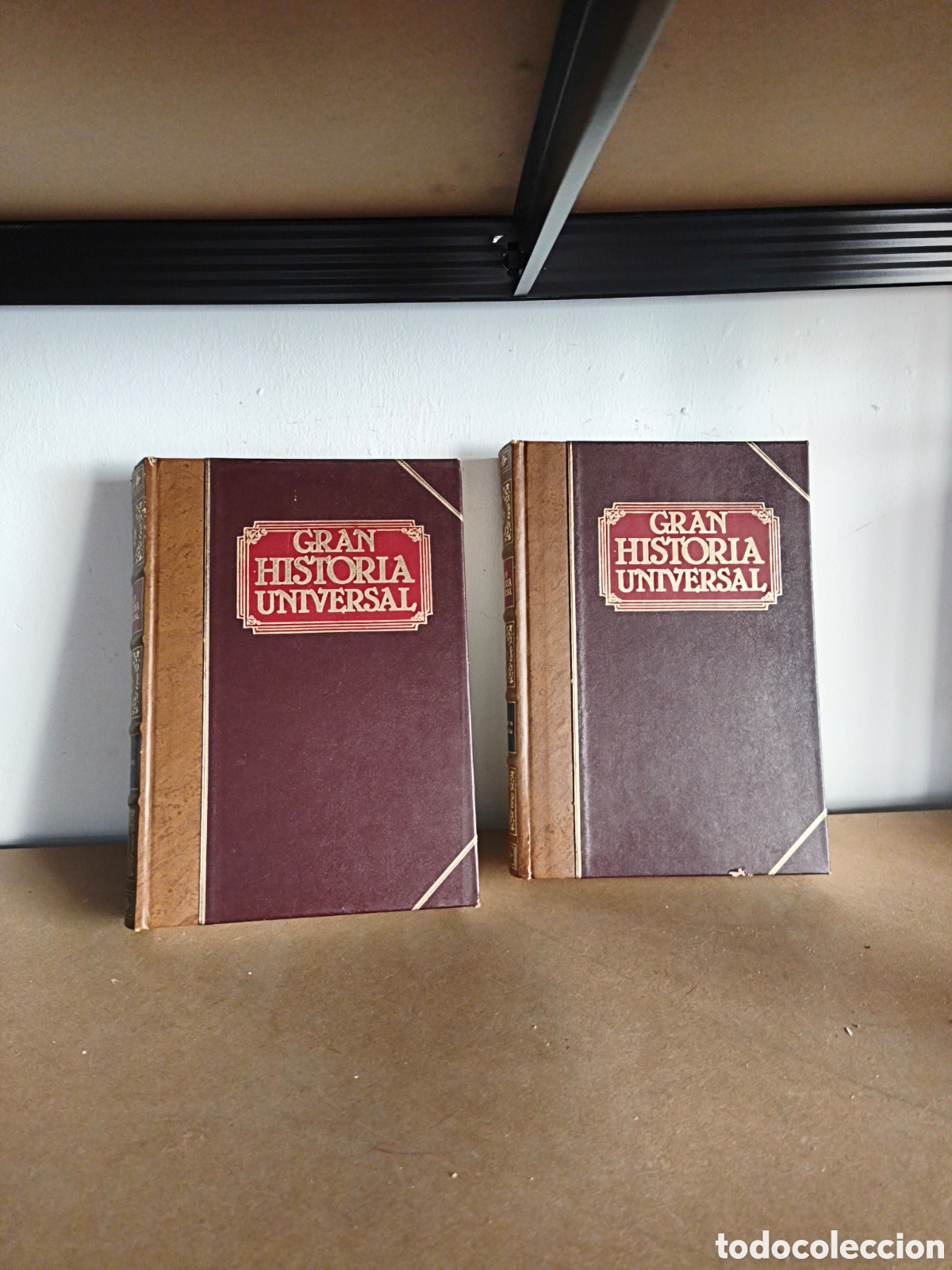 Libros: Dos tomos gran historia universal - Foto 1