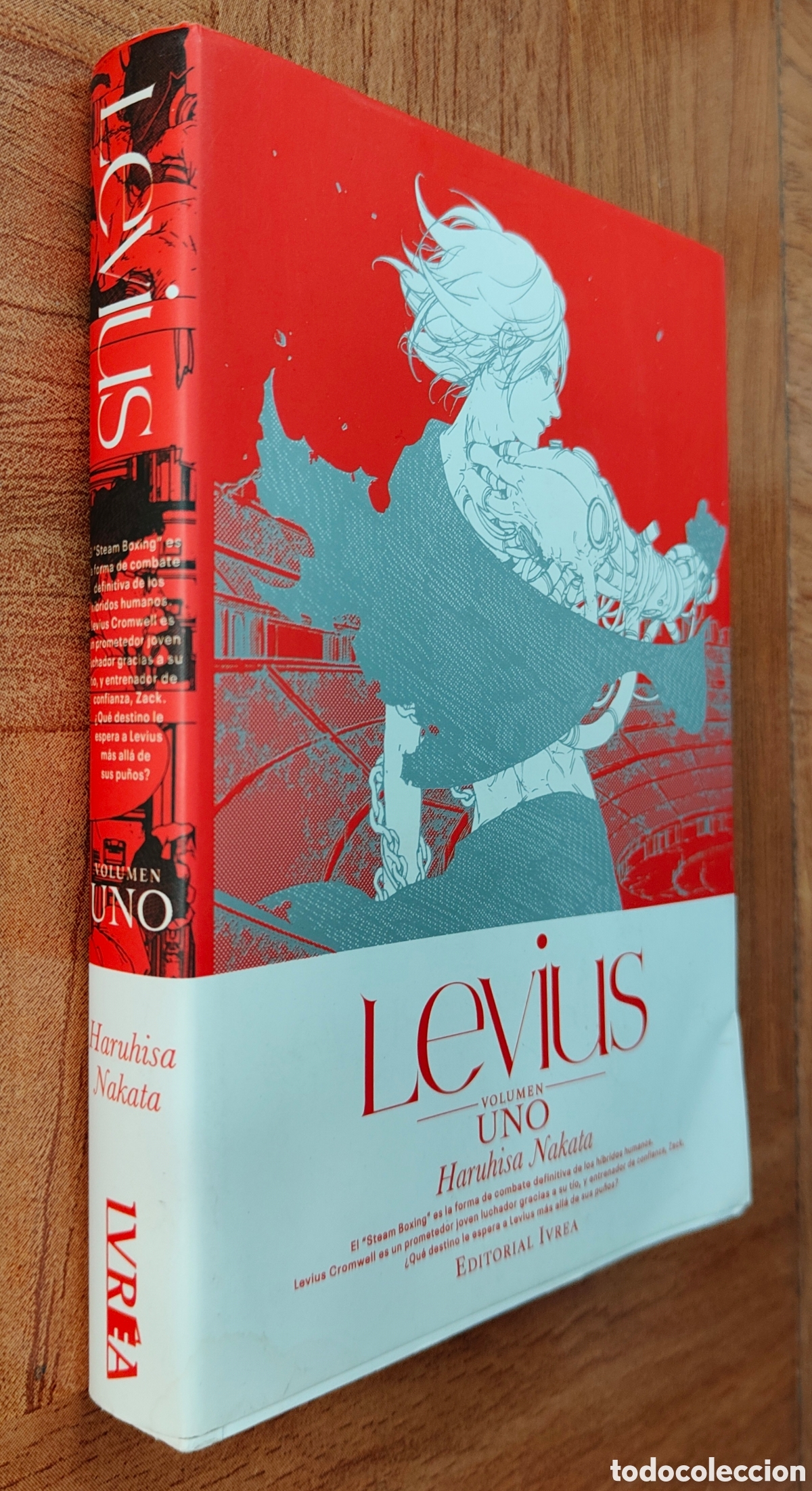 Libros: Levius � Volumen 1 � Ivr&eacute;a - Haruhisa Nakata - Foto 1