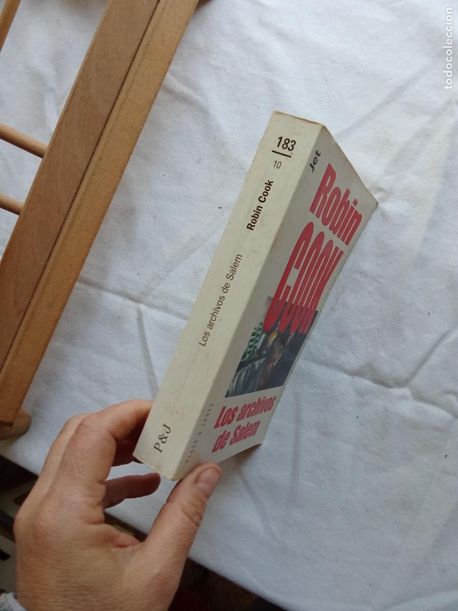 Libros: Los archivos de Salem. Robin Cook L.6611-1312