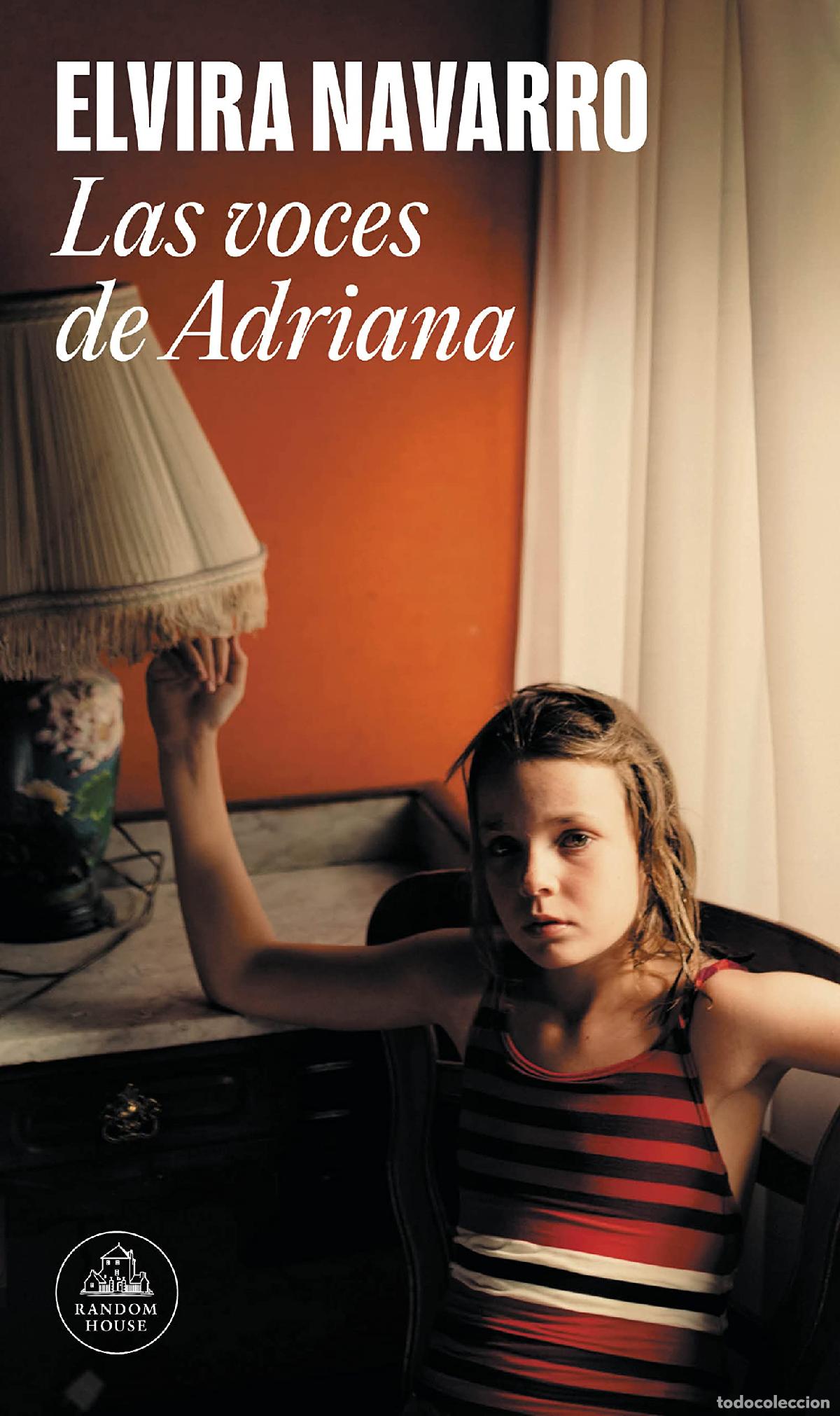 Livres: Las voces de Adriana (Random House)