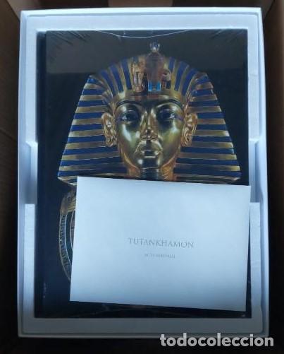 Libros: TUTANKHAMON. El fara&oacute;n, su tumba y los tesoros reales. Reproducci&oacute;n de la Escultura a tama&ntilde;o real