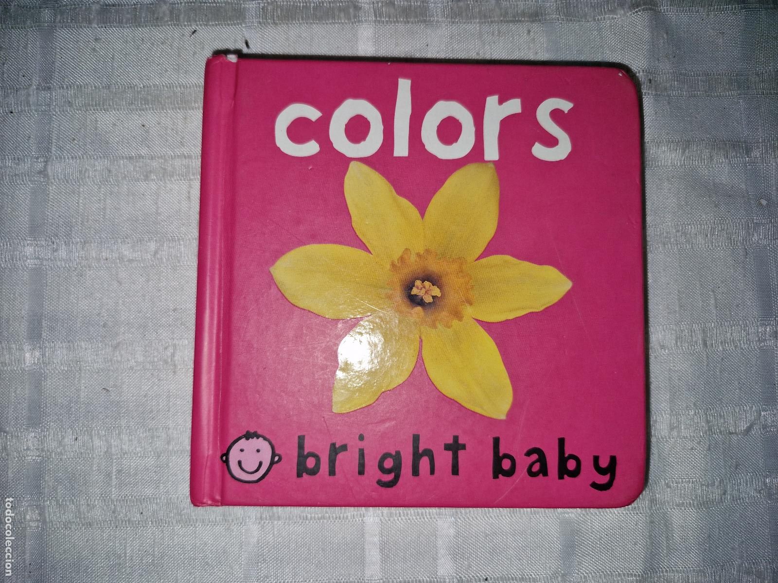 Libros: COLORS. BRIGHT BABY.
