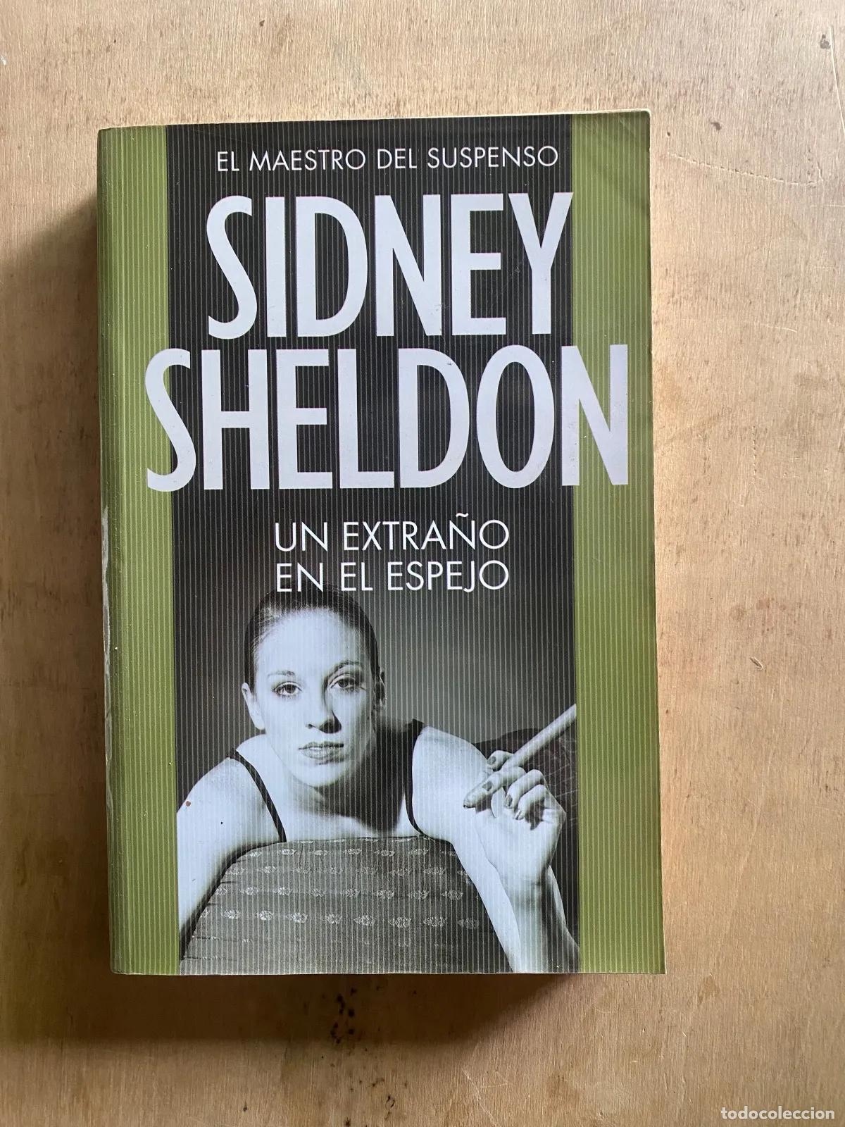 Libros: Sidney Sheldon - Un extra�o en el espejo - Foto 1