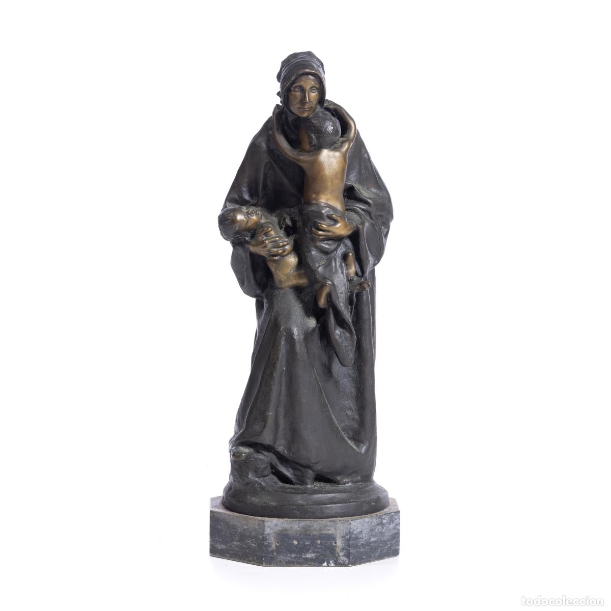 books: Escultura - Ant&oacute;nio Teixeira Lopes - 'Caridad'
