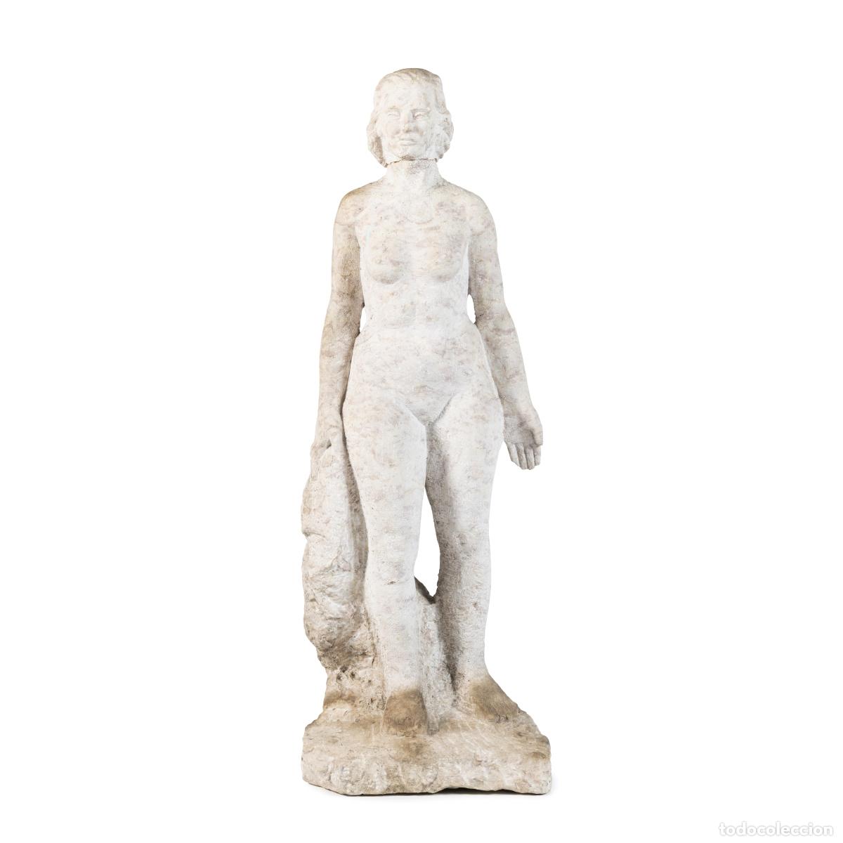 books: Escultura - Figura femenina en m&aacute;rmol - 140 cm - Siglo XIX