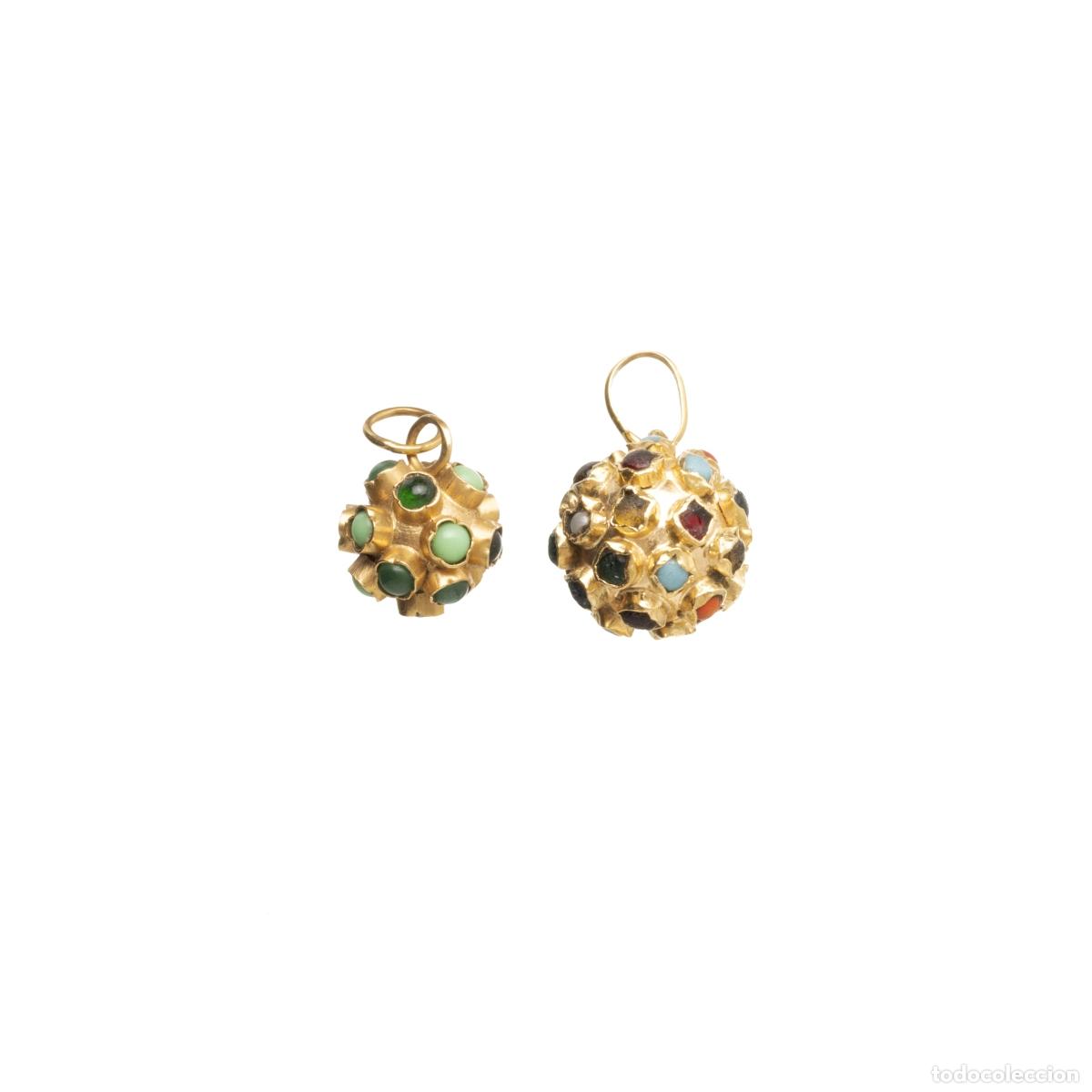 Libros: Joyas: Dos colgantes de oro de 19,2 quilates. - Foto 1