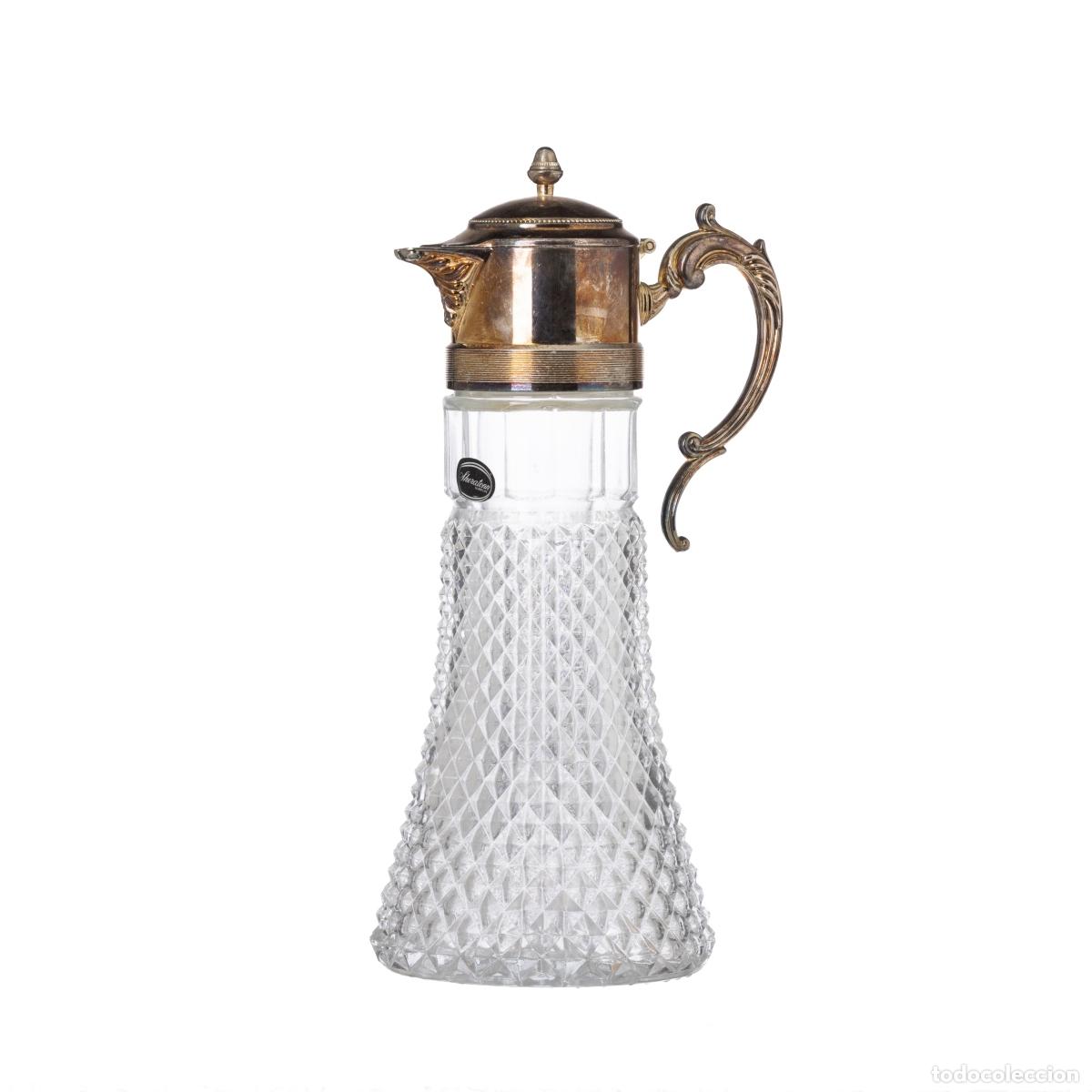 Libri di seconda mano: Taza de cristal tallado ba&ntilde;ada en plata - Sheraton Silverplate