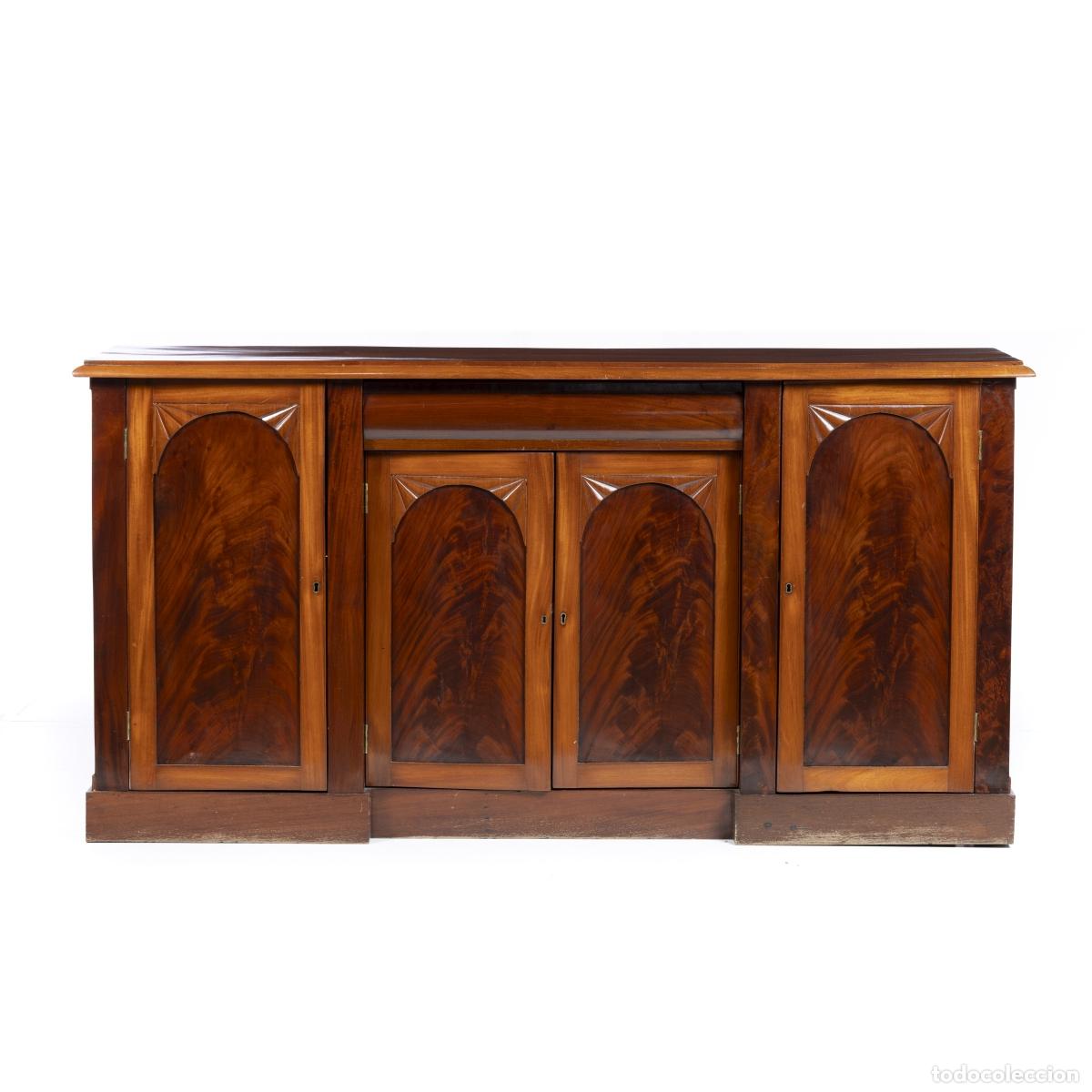 books: Muebles - Aparador