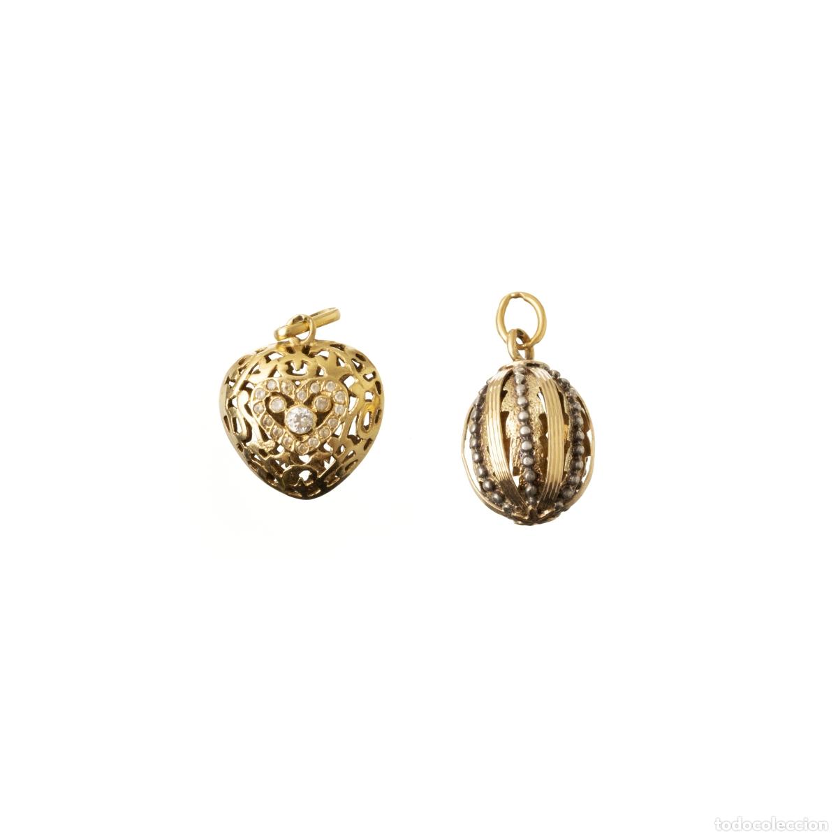 Libros: Joyas: Dos colgantes de oro de 19,2 quilates. - Foto 1