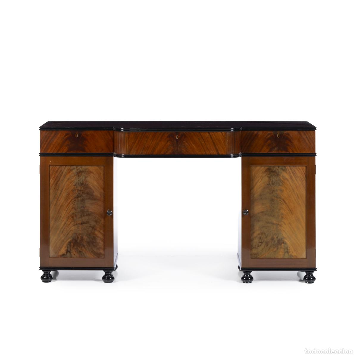 Libri di seconda mano: Muebles - Aparador - Siglo XIX