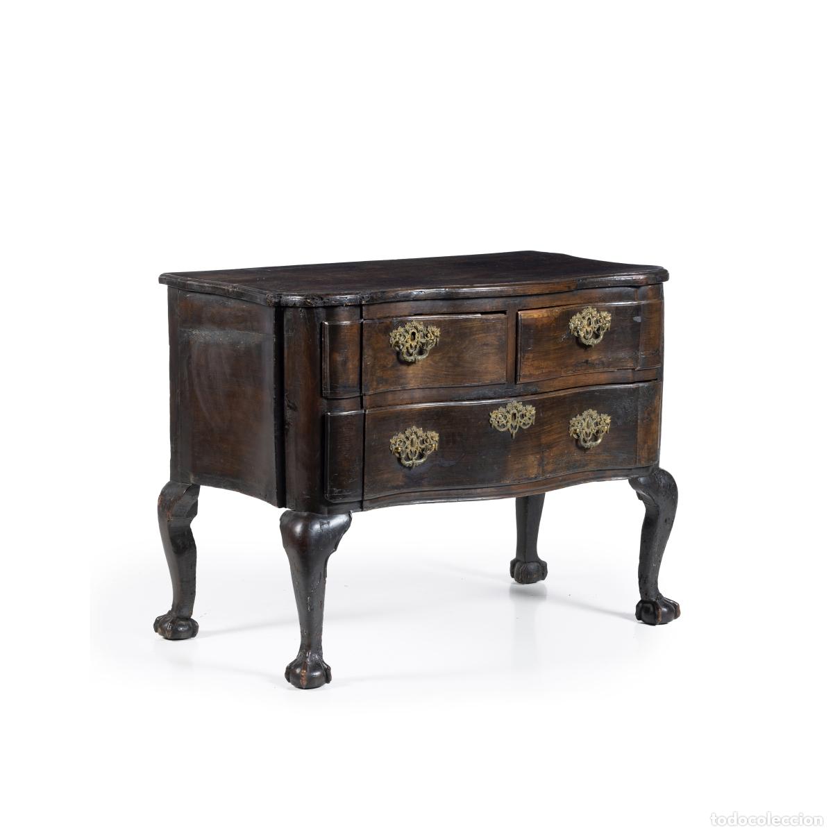 Libros: Muebles - C&oacute;moda del rey Juan V - Siglo XVIII