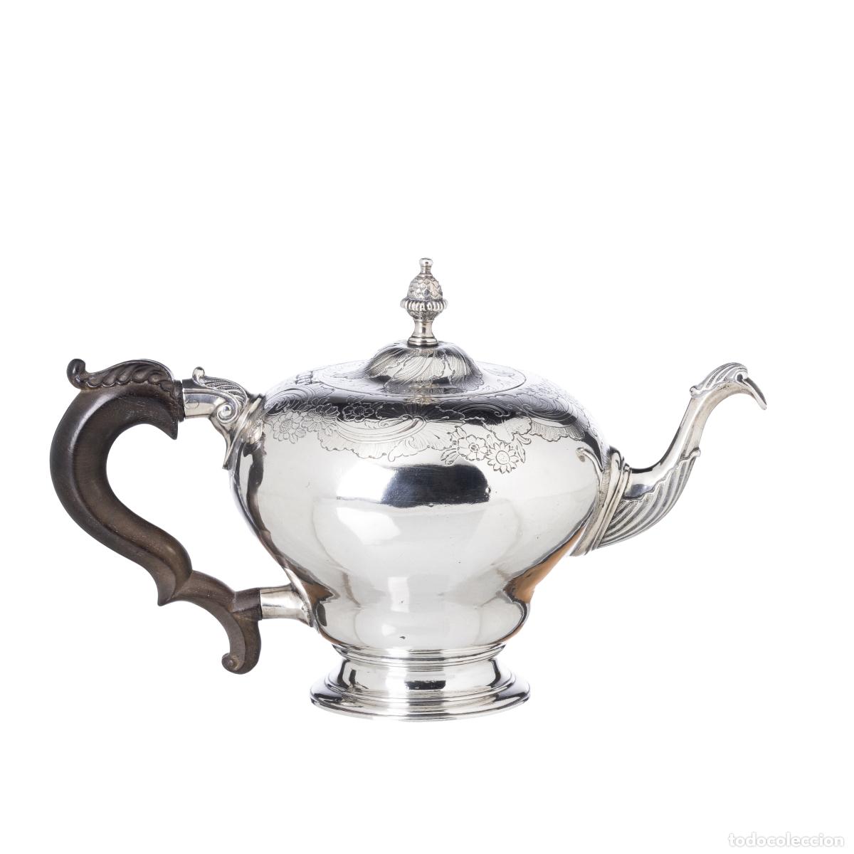 Libri di seconda mano: Plater&iacute;a - Tetera de plata D. Jos&eacute; - Siglo XVIII