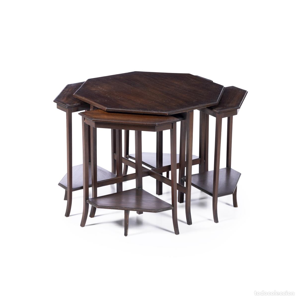 Libros: Mobiliario: mesa auxiliar con tablero octogonal y 4 sillas. - Foto 1