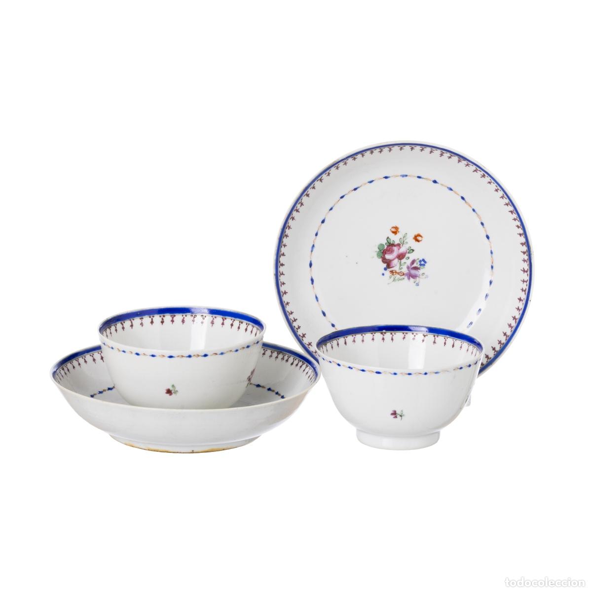 Livros em segunda m&atilde;o: Porcelana oriental - Par de copas - Compa&ntilde;&iacute;a Brit&aacute;nica de las Indias Orientales - Qianlong (1736-179