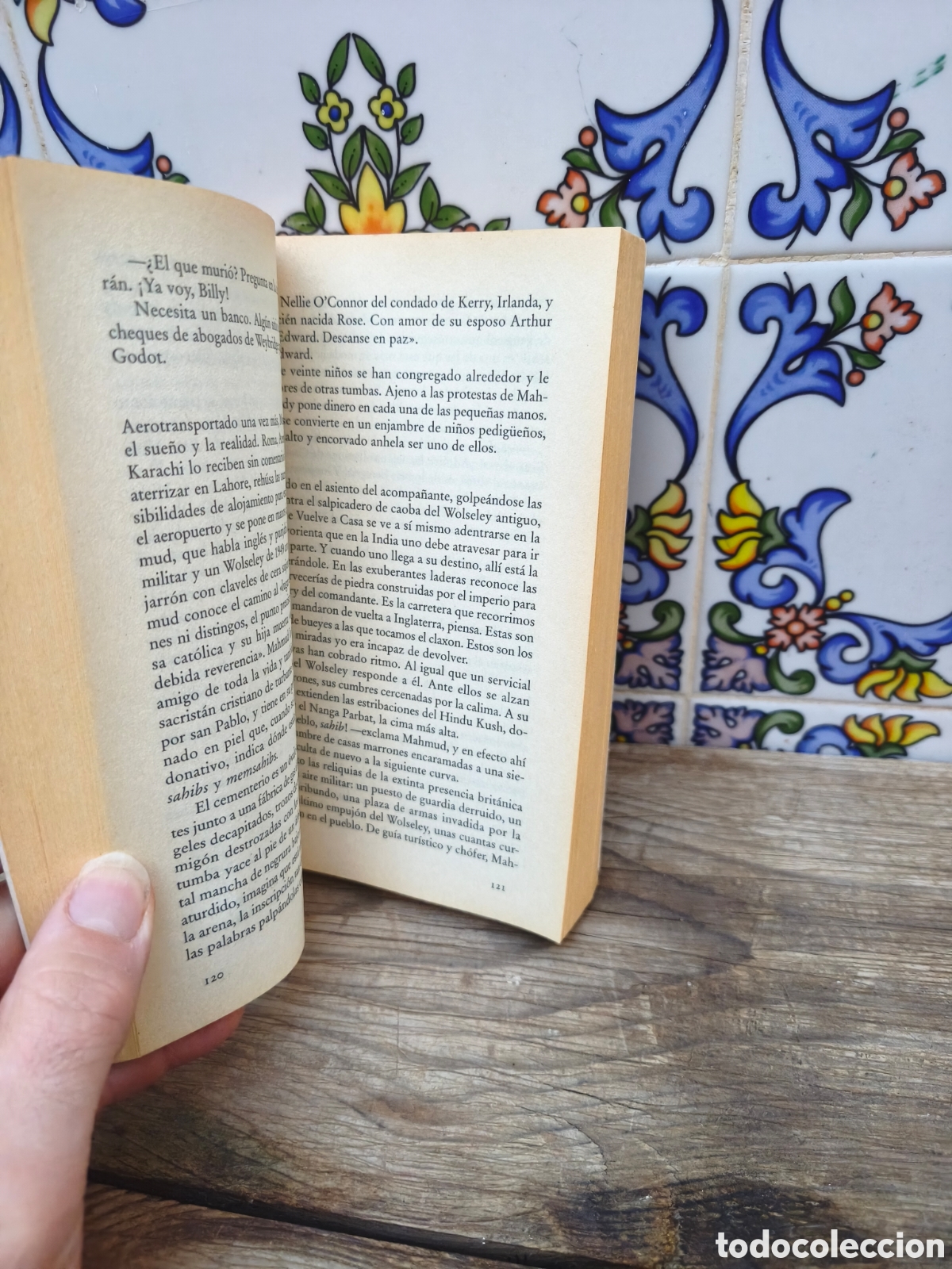 Libros: Amigos Absolutos - John le Carr&eacute; - Foto 2