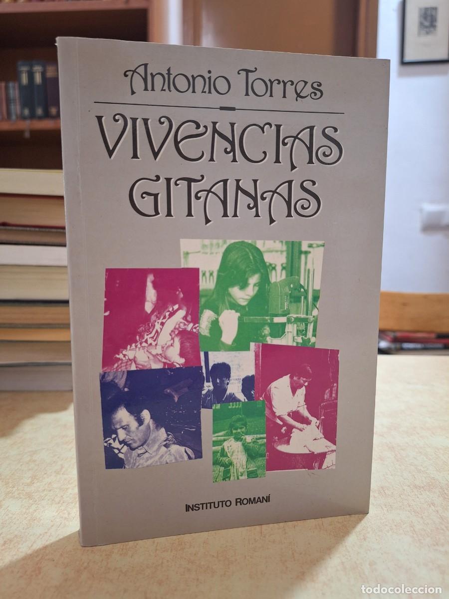 books: VIVENCIAS GITANAS. - TORRES, ANTONIO.