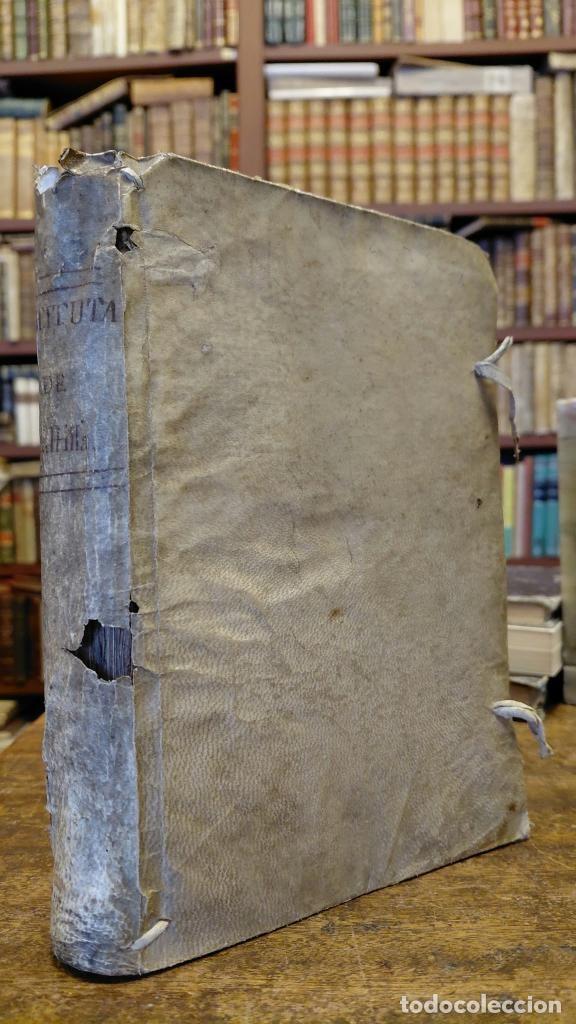 Libros: INSTITUCIONES DEL DERECHO CIVIL DE CASTILLA, por los Doctores Don Ygnacio Jord&aacute;n de Asso y del R&iacute;o