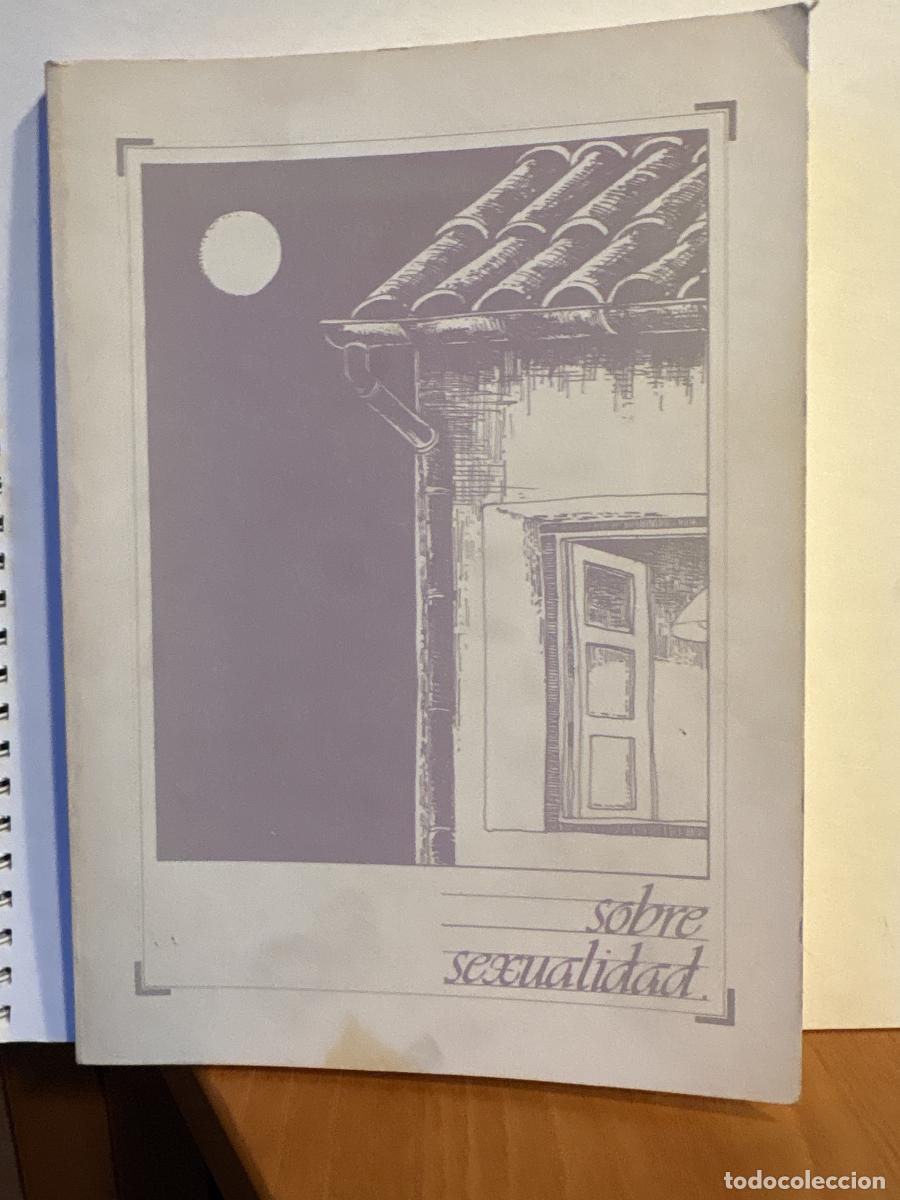 Livros em segunda m&atilde;o: SOBRE SEXUALIDAD. MOVIMIENTO COMUNISTA - TDK1279