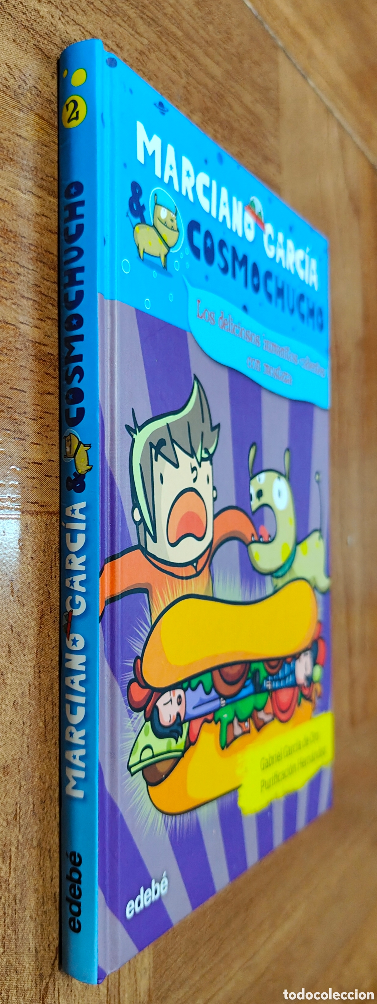 Livros em segunda m&atilde;o: Marciano Garc&iacute;a & Cosmochucho 2: Los deliciosos humanitos calientes con mostaza - Gabriel Garc&iacute;a de