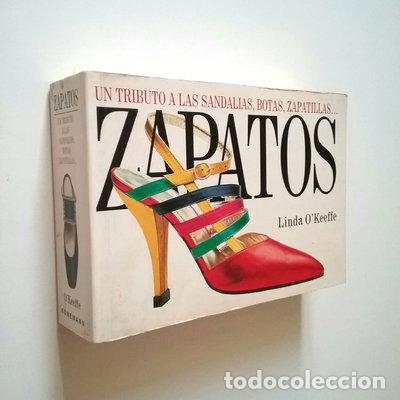 B&uuml;cher: Zapatos: Un tributo a las sandalias, botas, zapatillas...- 9783895084706