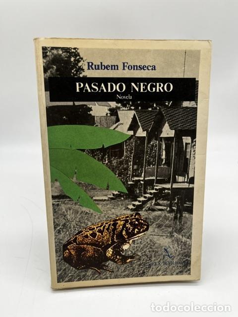 Livres: FONSECA, Rubem. - Pasado negro.
